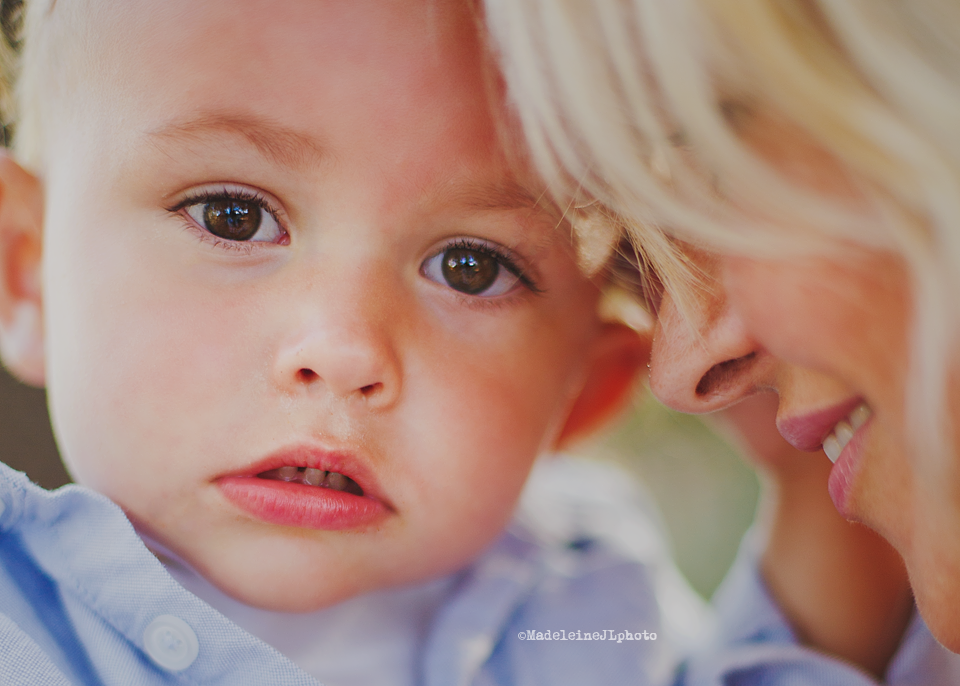 Tustin Orange County family session in park. Cedar Grove Park Tustin California session